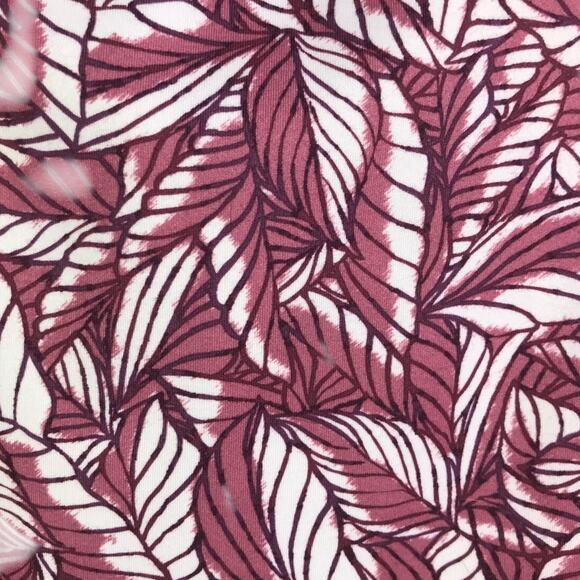 Eddie Bauer Mini Skirt Womens Sz Large Maroon Tennis Elastic Waist Leaf Pattern - Picture 4 of 4